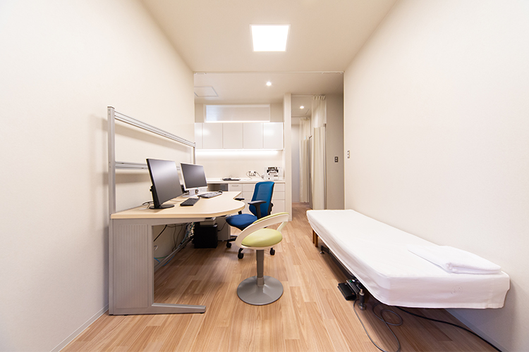 診察室1
