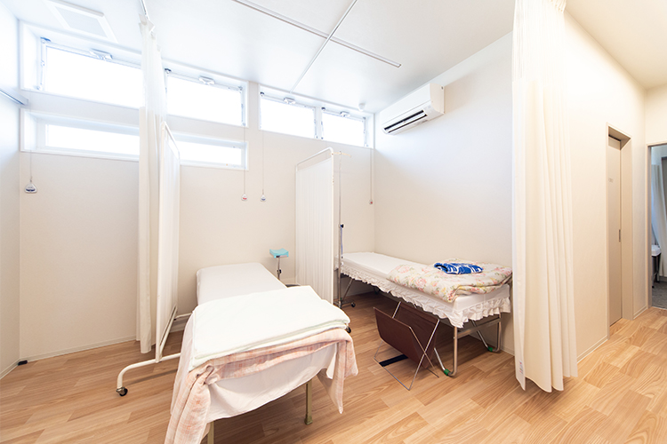 処置ベッド1・2